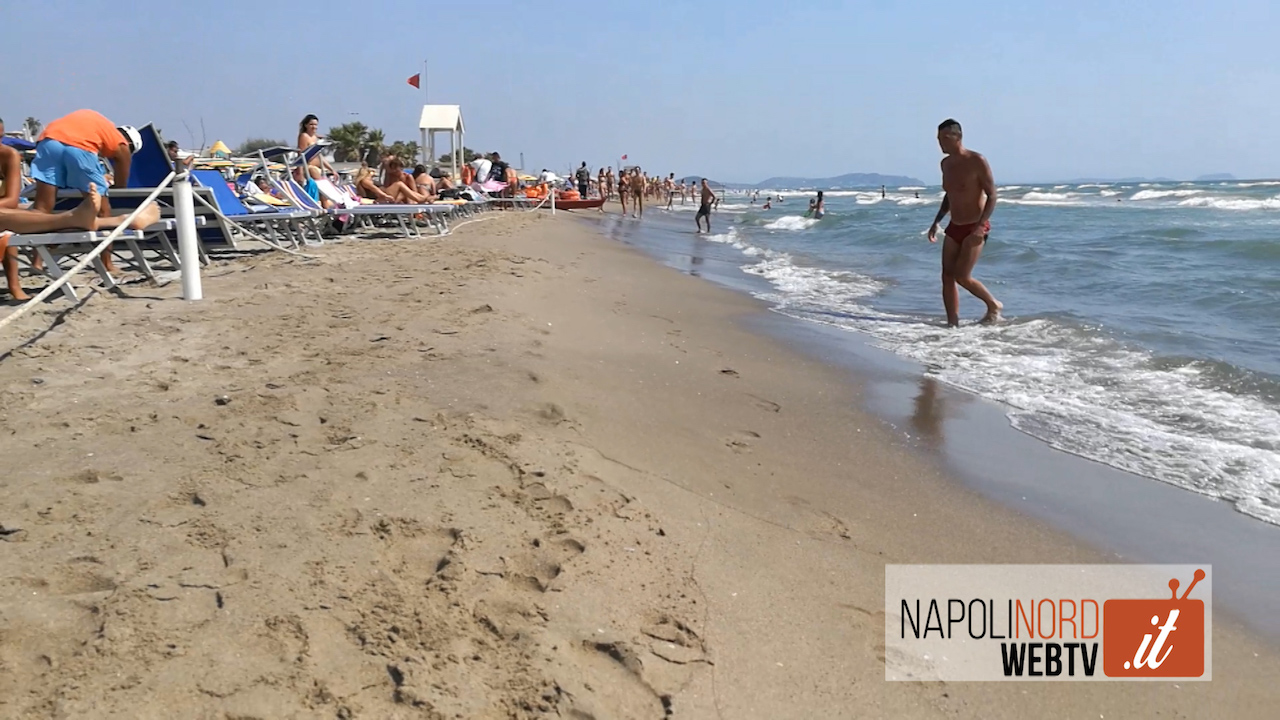 Mare balneabile a Giugliano, il responsabile scientifico di Legambiente Campania e Goletta Verde Chiavazzo: “Farò il bagno a Giugliano”. Video