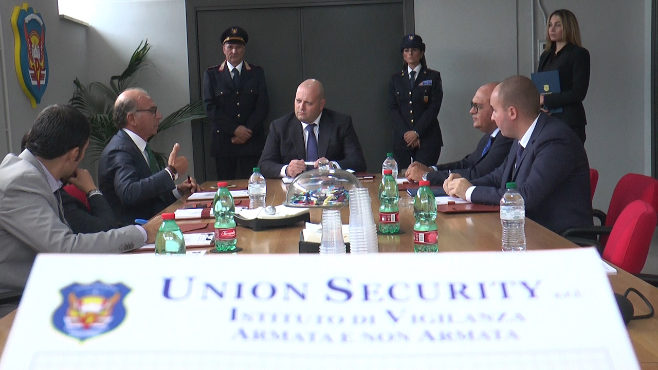 Sicurezza, siglato il protocollo d’intesa tra la Union Security e la Confesercenti Provinciale di Caserta. Video